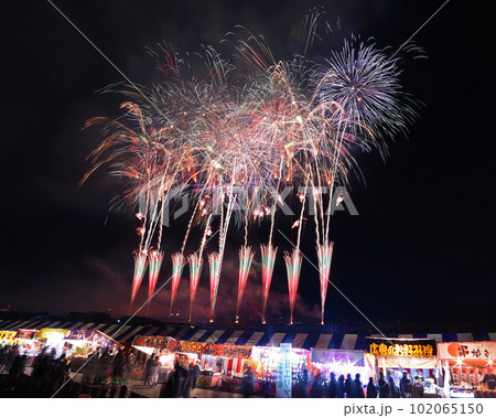 長野えびす講煙火大会「特大スターマイン」 長野えびす講煙火大会「特大スターマイン」 102065150