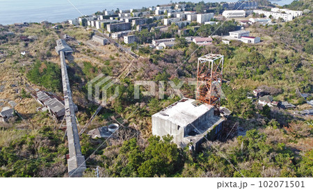 池島炭鉱跡「第一立坑櫓とアパート群」 102071501