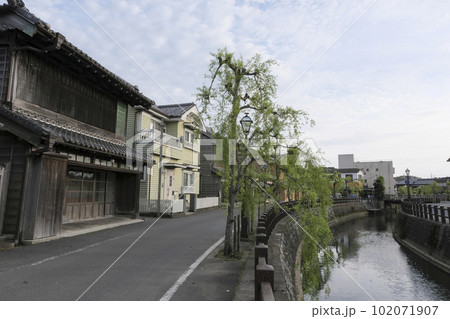 歴史的建造物が多く残る佐原の街並み 歴史的建造物が多く残る佐原の街並み 102071907