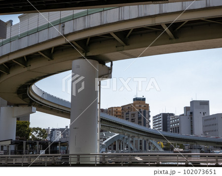 海の上の高速道路 海の上の高速道路 102073651