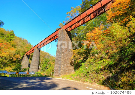 北恵那鉄道の遺構 上地橋梁 秋 北恵那鉄道の遺構 上地橋梁 秋 102074409