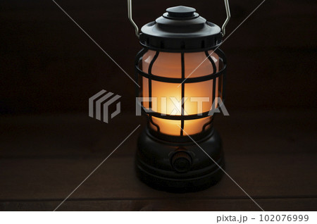 手軽に使えるLEDランタン 102076999