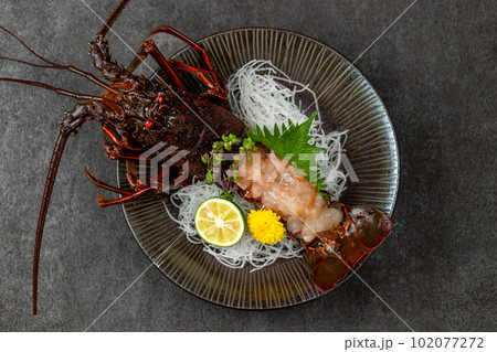 伊勢海老の姿造り 102077272