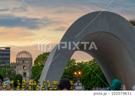 8月6日原爆投下の日の平和記念公園 8月6日原爆投下の日の平和記念公園 102079631