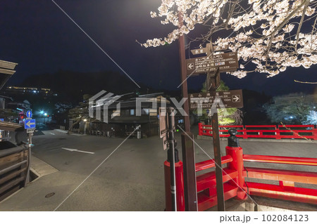 230403中橋夜桜s072 102084123