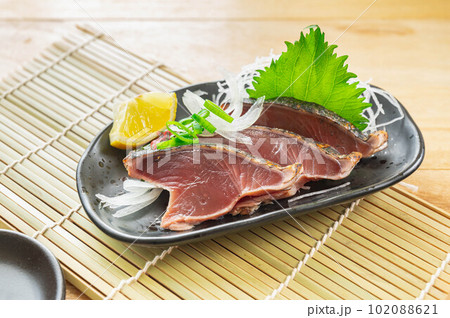 鰹のタタキ 鰹のタタキ 102088621