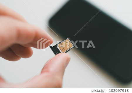 SIMカード交換 102097918