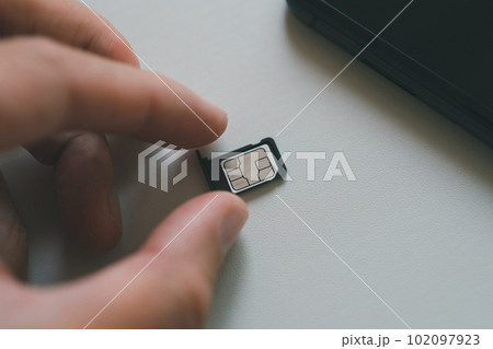 SIMカード交換 SIMカード交換 102097923