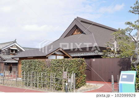 江戸時代から続く、歴史的な日本家屋の外観（旧市川家住宅　愛知県 日進市） 102099929