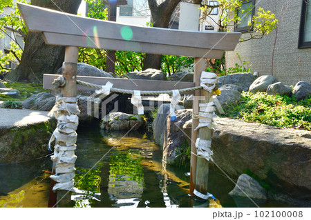 湊稲荷神社（新潟県） 102100008