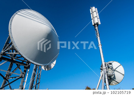 正法寺山山頂にあるアンテナ塔 102105719