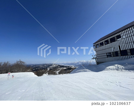 上越国際スキー場　ゲレンデ　風景 102106637
