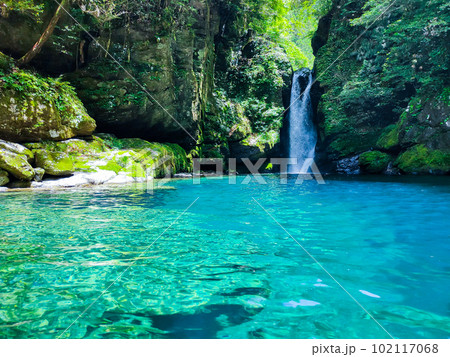 にこ淵（仁淀ブルー） 102117068