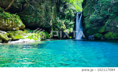 にこ淵(仁淀ブルー) にこ淵(仁淀ブルー) 102117084