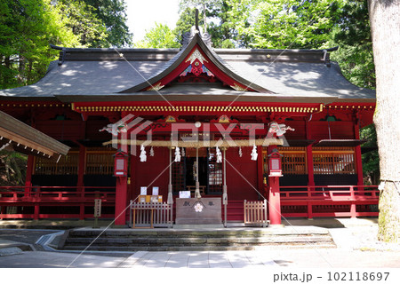 東口本宮冨士浅間神社 拝殿 東口本宮冨士浅間神社 拝殿 102118697