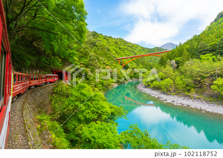 大井川鐵道 絶景 車窓 大井川鐵道 絶景 車窓 102118752