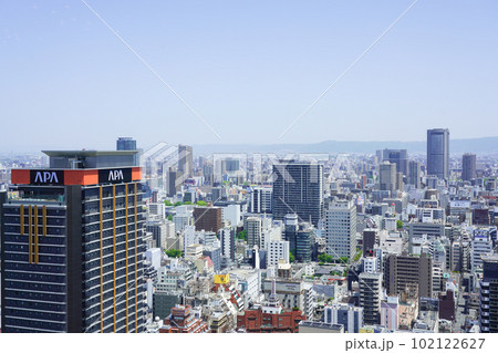 大阪駅前第三ビルから見た大阪市街地 102122627
