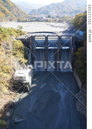 長野県伊那市高遠町高遠ダム 長野県伊那市高遠町高遠ダム 102123383