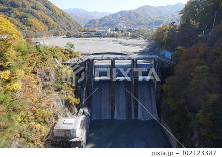 長野県伊那市高遠町高遠ダム 102123387