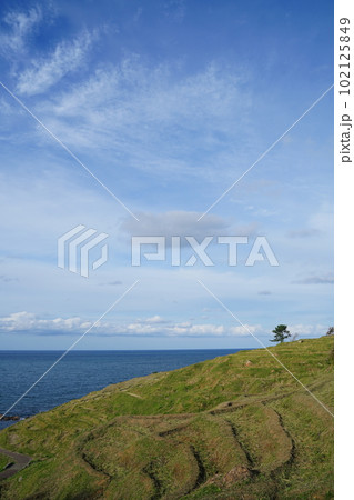 白米千枚田、石川県、輪島市、白米町、棚田、千枚田、案内板、狭い田、白米、千枚田、指定名称、名勝、能登 白米千枚田、石川県、輪島市、白米町、棚田、千枚田、案内板、狭い田、白米、千枚田、指定名称、名勝、能登 102125849