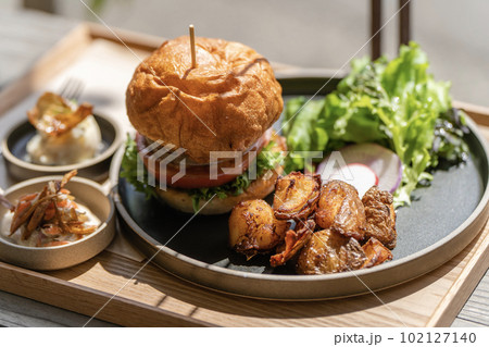 チャウスのハンバーガー チャウスのハンバーガー 102127140