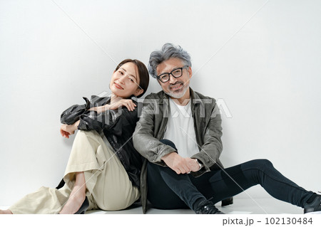 カジュアル ファッション カップル カジュアル ファッション カップル 102130484