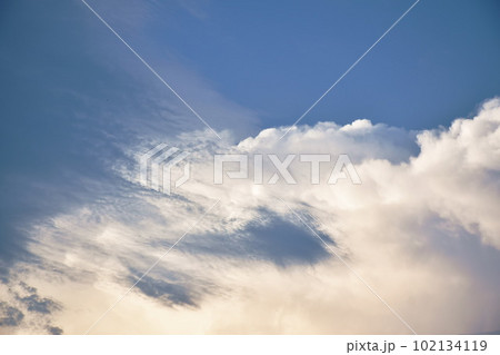 cloud spreading on bright sky in sunny day cloud spreading on bright sky in sunny day 102134119