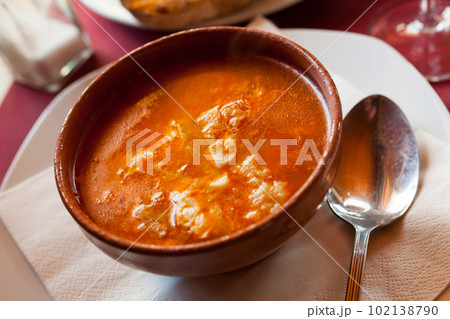 Spanish garlic soup Spanish garlic soup 102138790