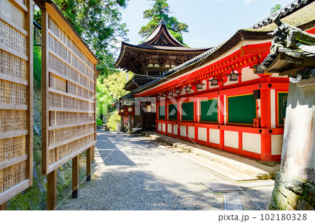 【奈良県】天理市 石上神宮 (2023/04/27撮影) 【奈良県】天理市 石上神宮 (2023/04/27撮影) 102180328