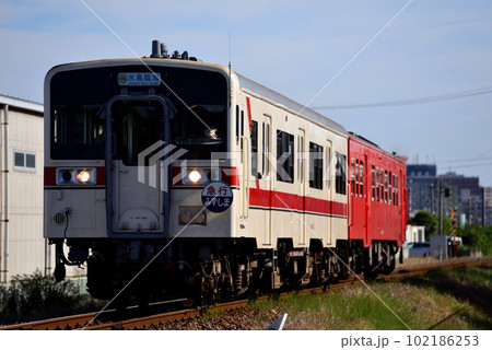水島臨海鉄道を走るキハ38+キハ37普通列車 水島臨海鉄道を走るキハ38+キハ37普通列車 102186253
