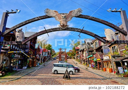 阿寒湖アイヌコタンの風景 102188272