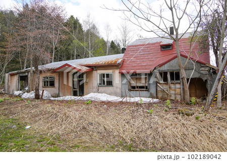 留萌市立幌糠小学校中幌糠分校(廃校) 留萌市立幌糠小学校中幌糠分校(廃校) 102189042