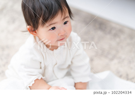 赤ちゃん　子供 102204334