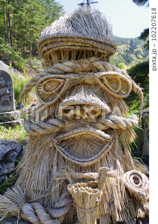 信州長野　大岡地区の道祖神　芦ノ尻の道祖神　藁製神面道祖神　2023年版 102207618