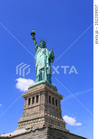 アメリカ ニューヨーク 自由の女神 102209937