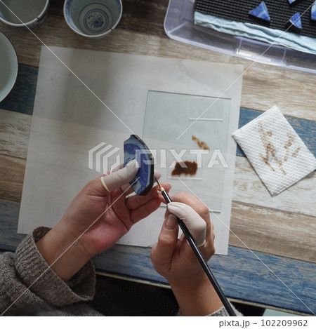 「金継ぎ・作業手元4」 102209962