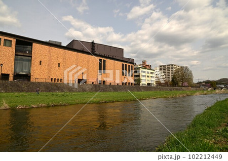 春の中津川 102212449