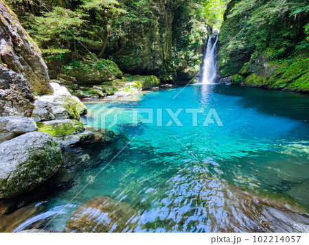 にこ淵(仁淀ブルー) にこ淵(仁淀ブルー) 102214057