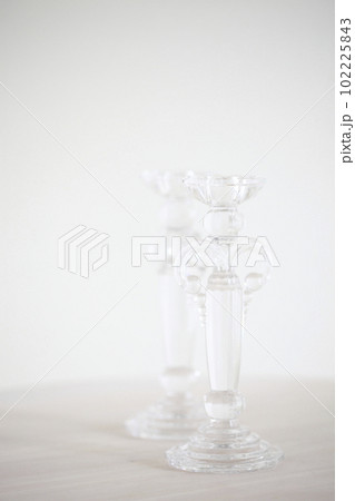 アンティーク風クリスタルキャンドルスタンド 102225843