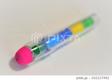 色えんぴつ 102227492