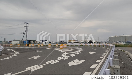 中古自動車の仮置場 102229361