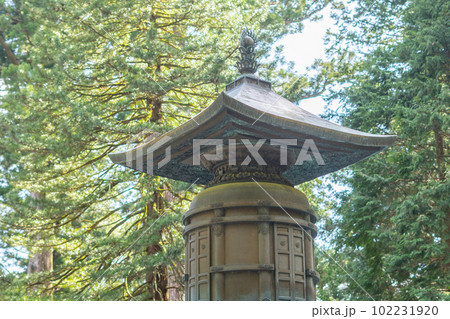 日光東照宮 奥宮 御宝塔(徳川家康の墓) 日光東照宮 奥宮 御宝塔(徳川家康の墓) 102231920