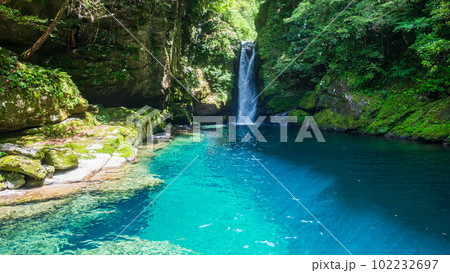 にこ淵（仁淀ブルー） 102232697