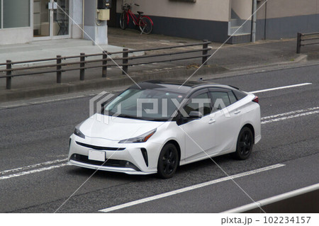 セダン車 道路走行 スポーツセダン セダン車 道路走行 スポーツセダン 102234157