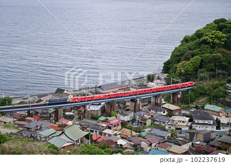 東海道本線 根府川ー早川 JR貨物 EF65-2087(新鶴見)+丸ノ内線 2144F 甲種 東海道本線 根府川ー早川 JR貨物 EF65-2087(新鶴見)+丸ノ内線 2144F 甲種 102237619