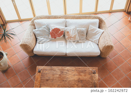 various various 102242972