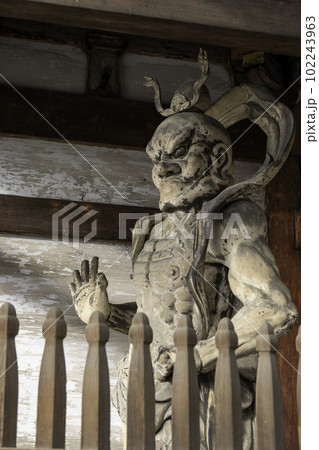 仁和寺の二王像 102243963