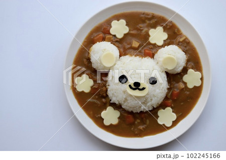 子供用に作ったクマさんカレーライス　キャラカレー 102245166
