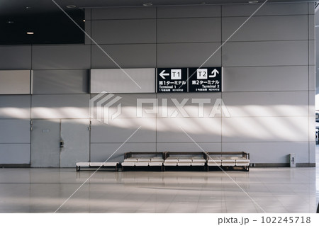 関西国際空港のターミナル案内表示 関西国際空港のターミナル案内表示 102245718