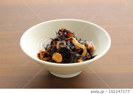 ひじきの煮物　小鉢 102247177